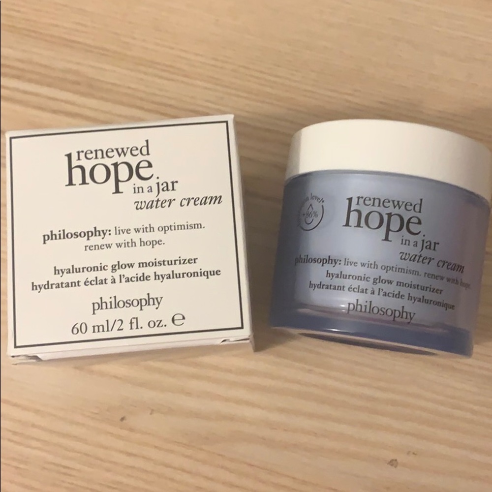NEW Philosophy Hyaluronic Glow Moisturizer
